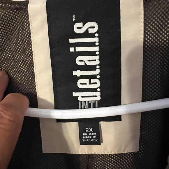 Women’s INTL Coat/Jacket - Picture 4 of 7